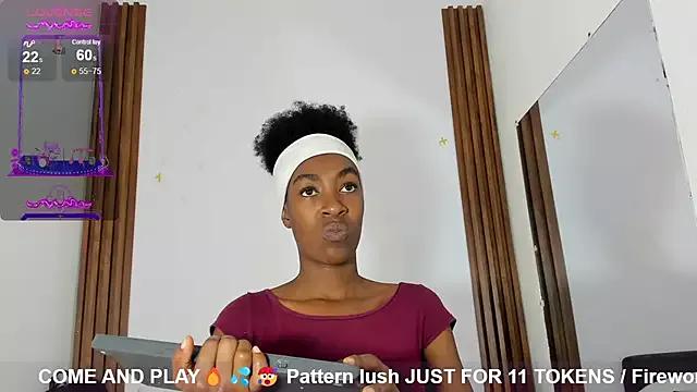 caryn_johnson on StripChat 